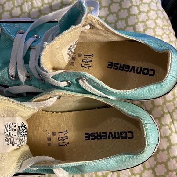 Unisex converse low tops AllStar light teal color, women’s sz 8 or men’s size 6 - Picture 6 of 8